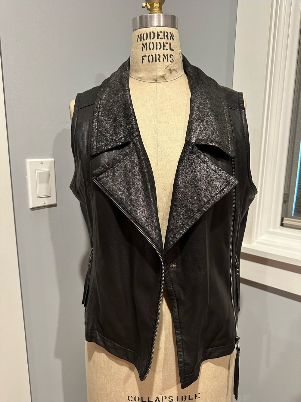 Blanc Noir Black Soft Faux Leather Women’s Sparkle Collar Motorcycle Vest - L